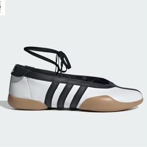 Adidas Women's TAEKWONDO MEI SHOES Black and White Ballet Flats - Size W 10.5